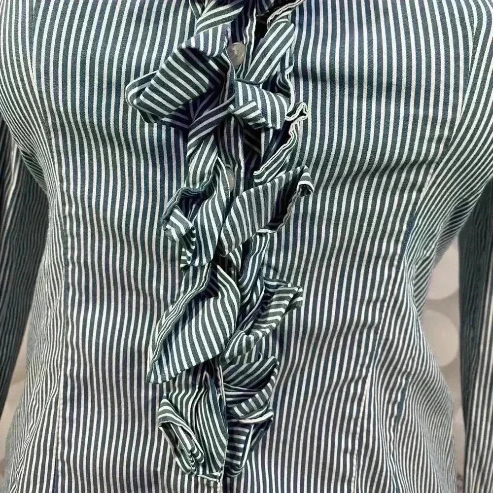 Express Design Studio Womens Size XS Blue‎ & White Striped Ruffled Blouse - Picture 4 of 9